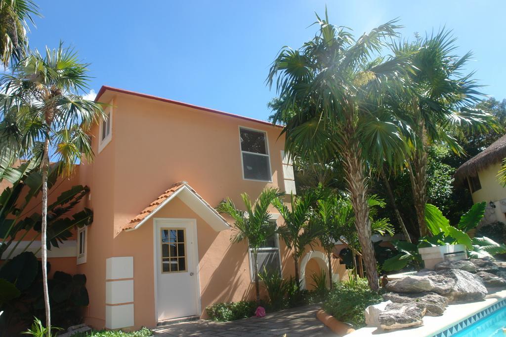 Residencia Los Encantos Cancun Luaran gambar