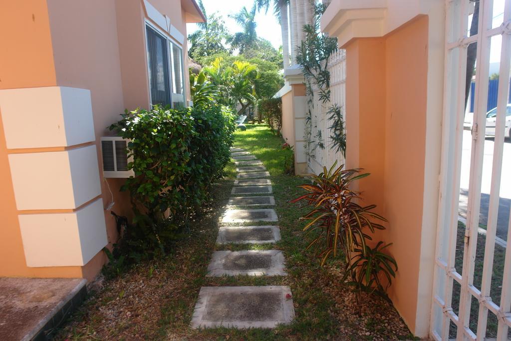 Residencia Los Encantos Cancun Luaran gambar